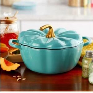 The Pioneer Woman Teal Pumpkin Casserole Dish with Gold Accent